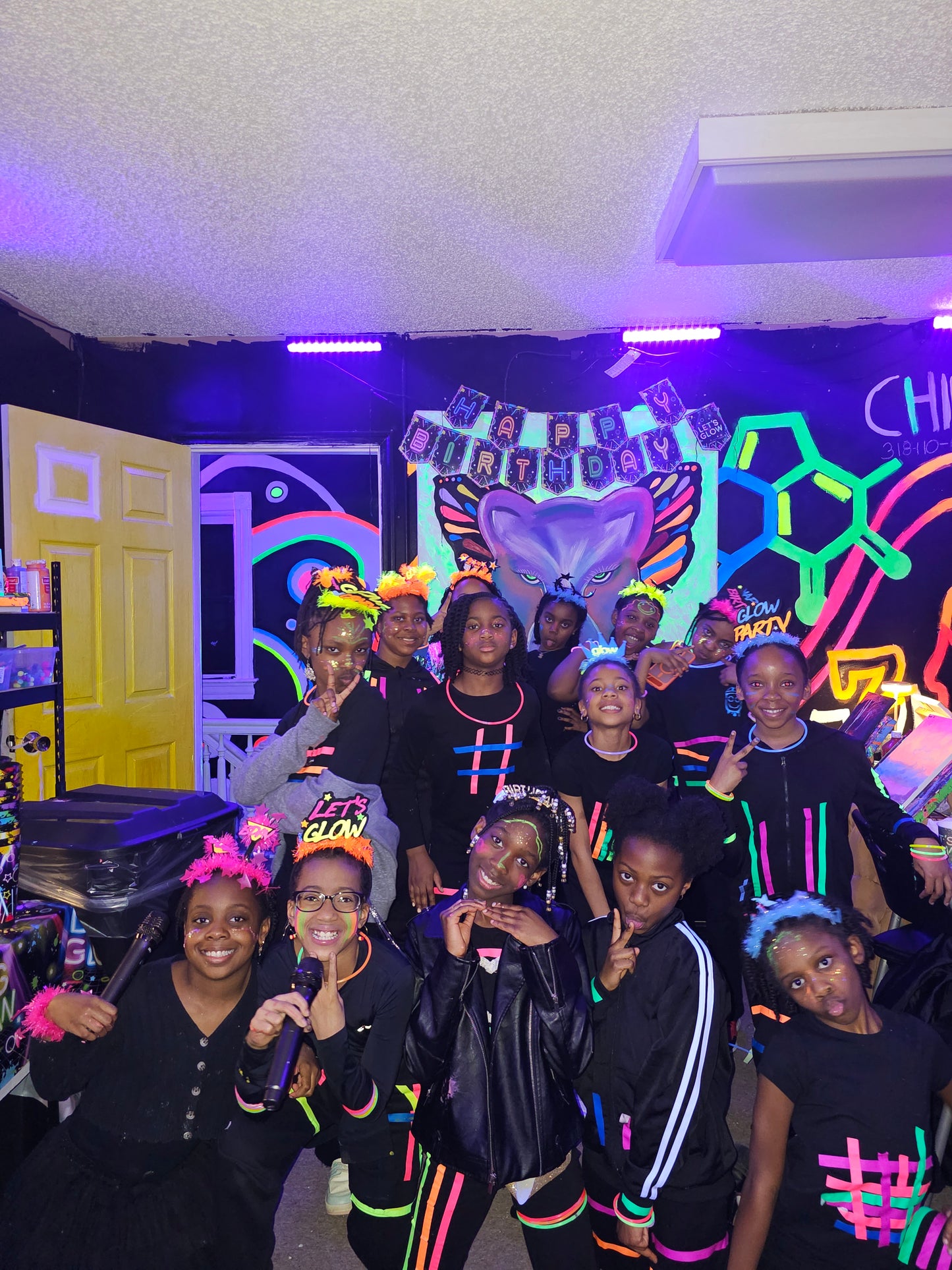 Private Paint Room Group Session